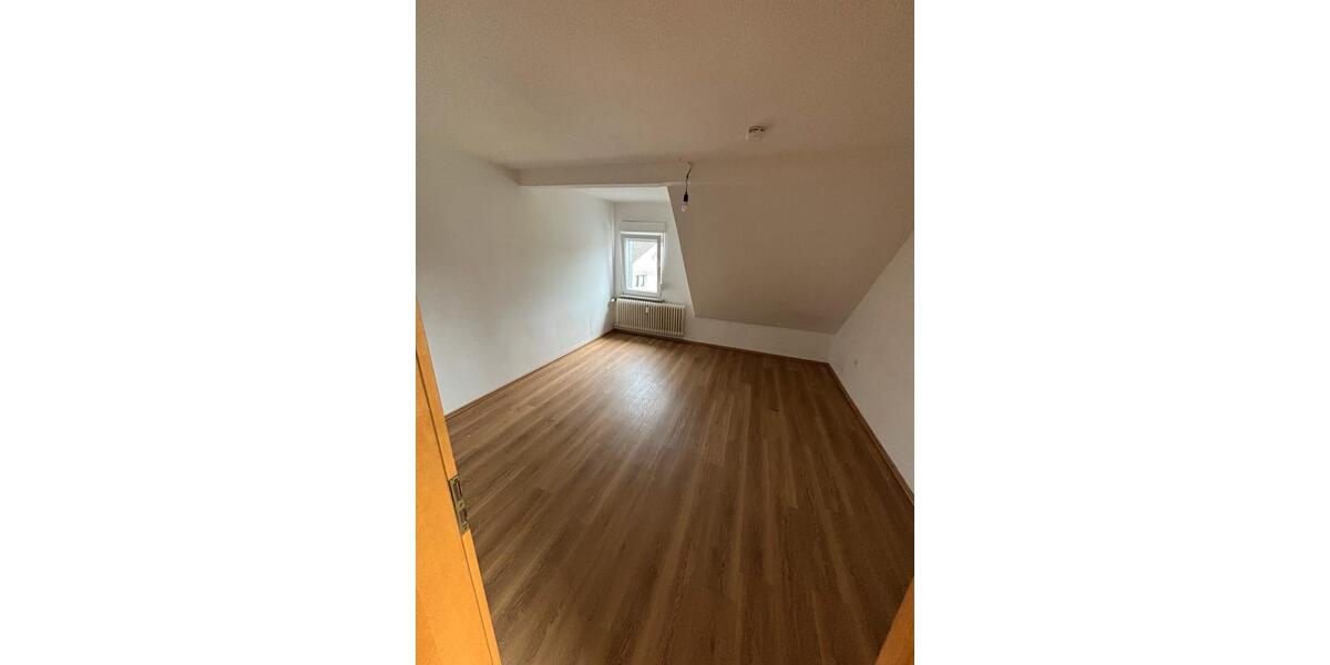 Dachgeschoßwohnung Sinzig - 2 Zimmer, 50 m&sup2;, 600&euro; | Angebot:26539713