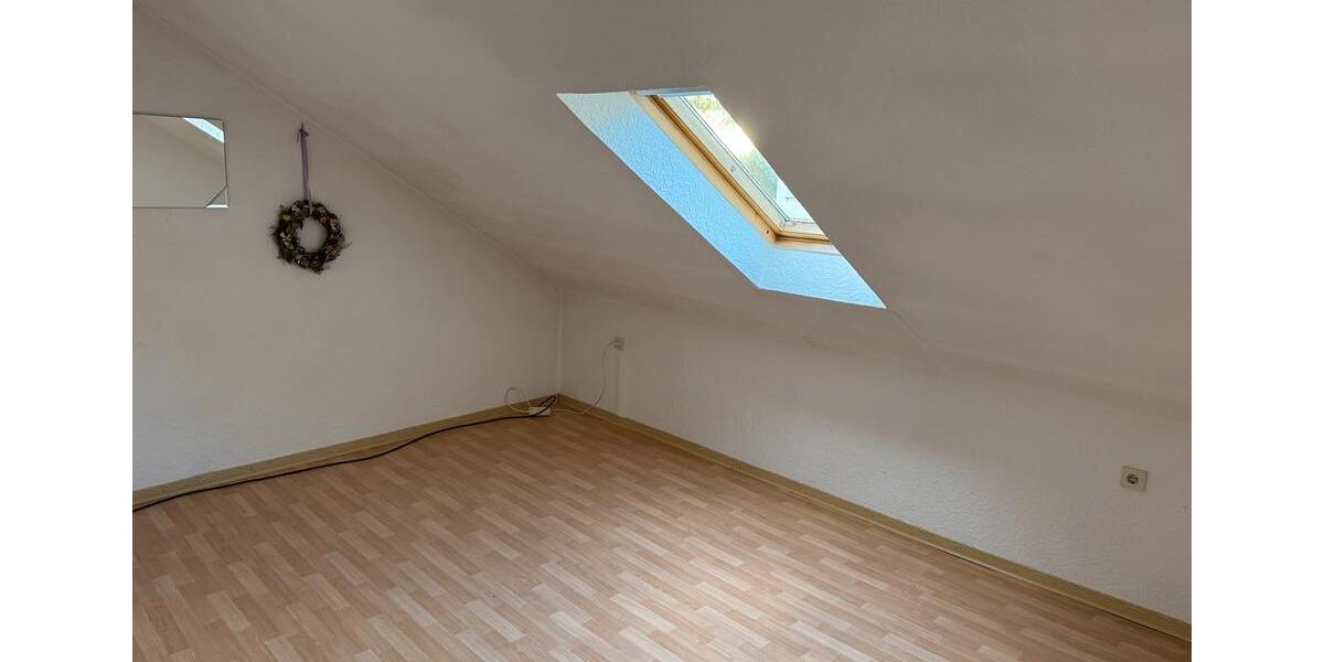 Dachgeschoßwohnung Osterode am Harz - 2 Zimmer, 55 m&sup2;, 450&euro; | Angebot:26330381