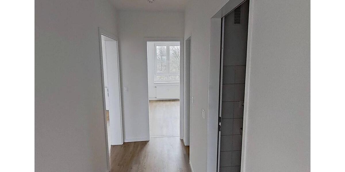 Etagenwohnung Celle - 3 Zimmer, 82 m&sup2;, 699&euro; | Angebot:25807696