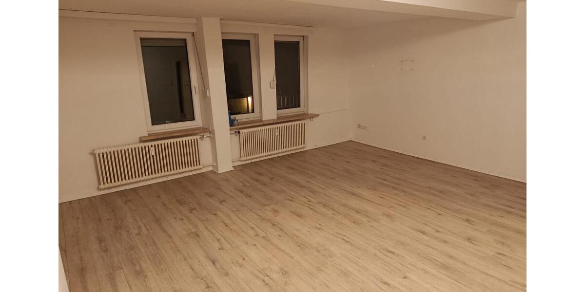 Etagenwohnung Duderstadt - 3 Zimmer, 100 m&sup2;, 780&euro; | Angebot:26576116