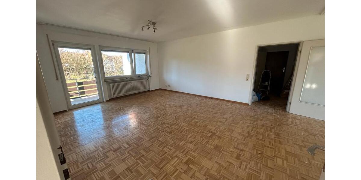 Etagenwohnung Erbach - 3 Zimmer, 95 m&sup2;, 920&euro; | Angebot:26148646