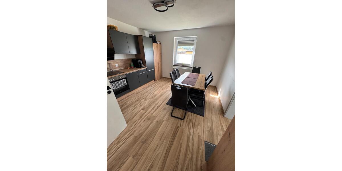 Einfamilienhaus Nabburg - 6 Zimmer, 160 m&sup2;, 1.200&euro; | Angebot:26432101