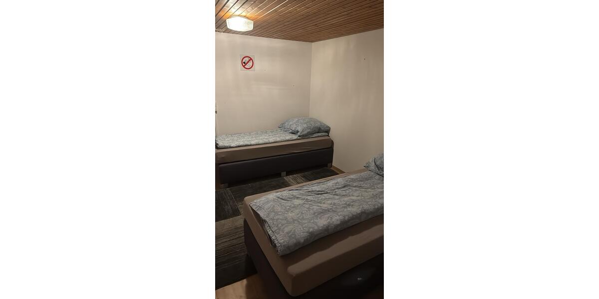 Wohnen auf Zeit Rastatt - 5 Zimmer, 200 m&sup2;, 15&euro; | Angebot:24698349