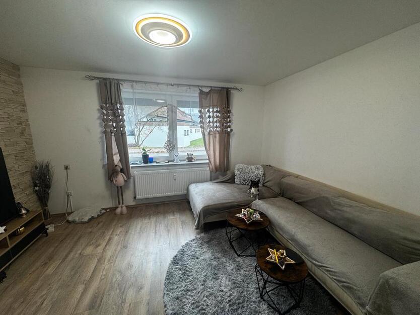 Vermiete 4 Zimmer Wohnung zimmer