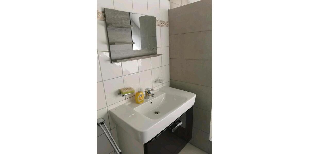 Wohnen auf Zeit Bad Oeynhausen - 5 Zimmer, 15 m&sup2;, 500&euro; | Angebot:26337032