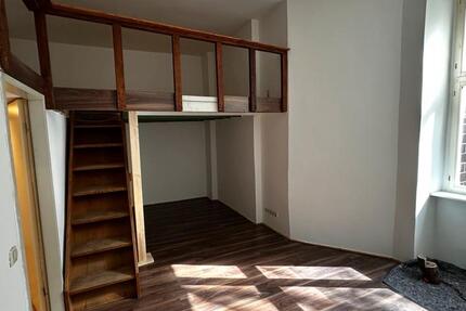 Wohnung Berlin Spandau - 4 Zimmer, 111 m&sup2;, 750&euro; | Angebot:26626991