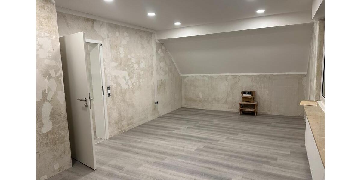 Dachgeschoßwohnung Marienheide - 3 Zimmer, 69 m&sup2;, 530&euro; | Angebot:25921596