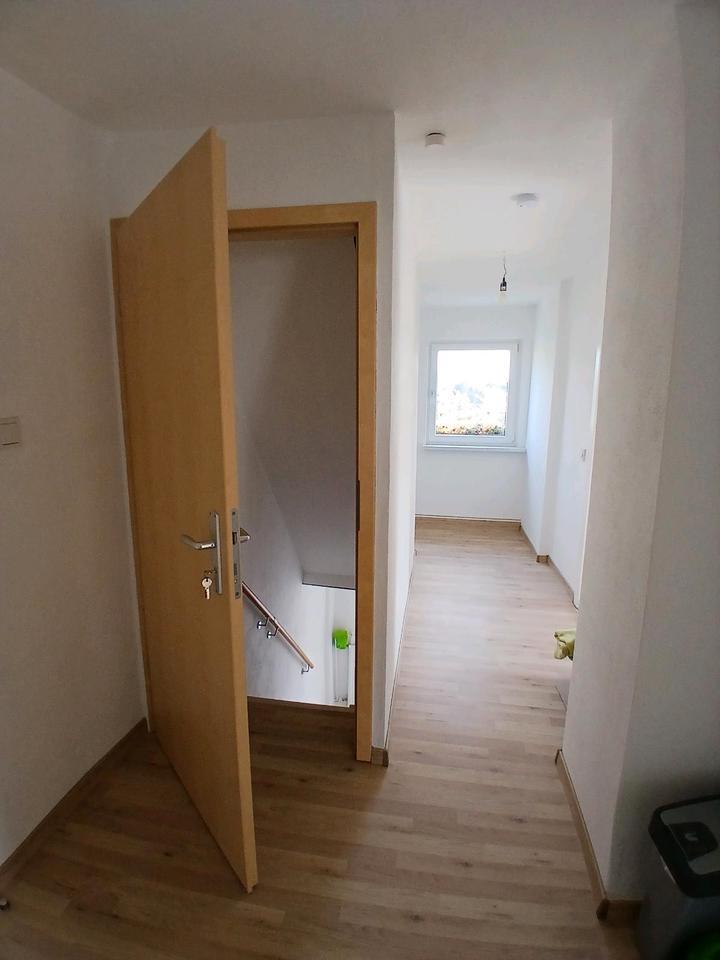 ruhige 3 Zimmer-Wohnung in ländlicher Gegend