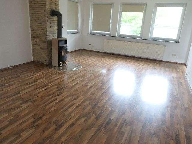 Erdgeschoßwohnung Hameln - 4 Zimmer, 120 m&sup2;, 990&euro; | Angebot:26442909