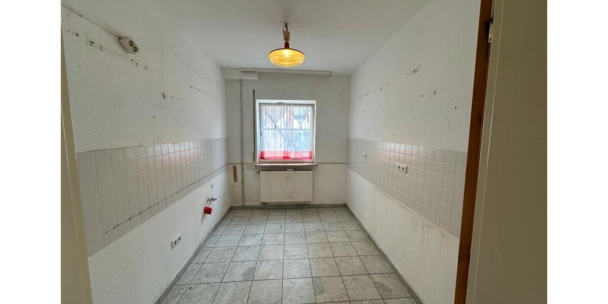 Erdgeschoßwohnung Ortenberg - 4 Zimmer, 120 m&sup2;, 900&euro; | Angebot:26479833