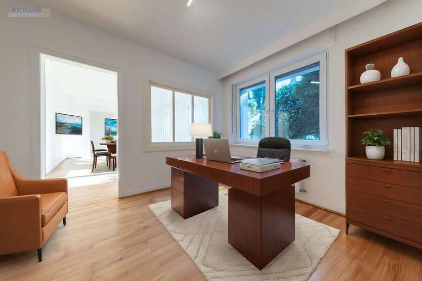 Büro in Essen Südviertel 375 € 43.4 m²