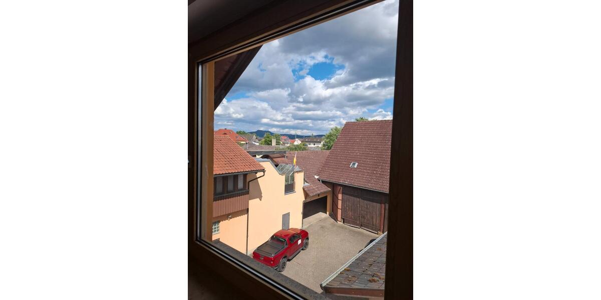 Dachgeschoßwohnung Ebensfeld - 2 Zimmer, 45 m&sup2;, 350&euro; | Angebot:26253181