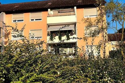 3-Zimmer-Wohnung mit Balkon, Küche, Laminat im II.OG zu vermieten zimmer