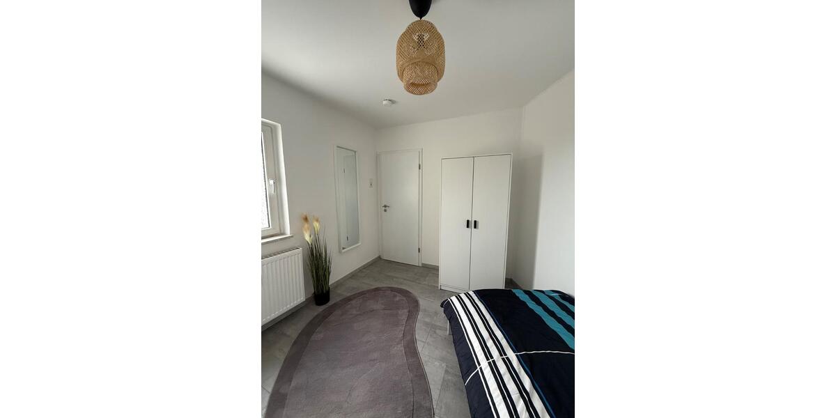 Wohnen auf Zeit Essen Huttrop - 1 Zimmer, 13 m&sup2;, 460&euro; | Angebot:25723303