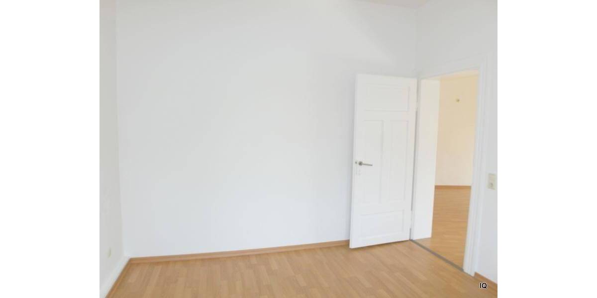 Etagenwohnung Riesa Gröba - 2 Zimmer, 50 m&sup2;, 275&euro; | Angebot:26834247