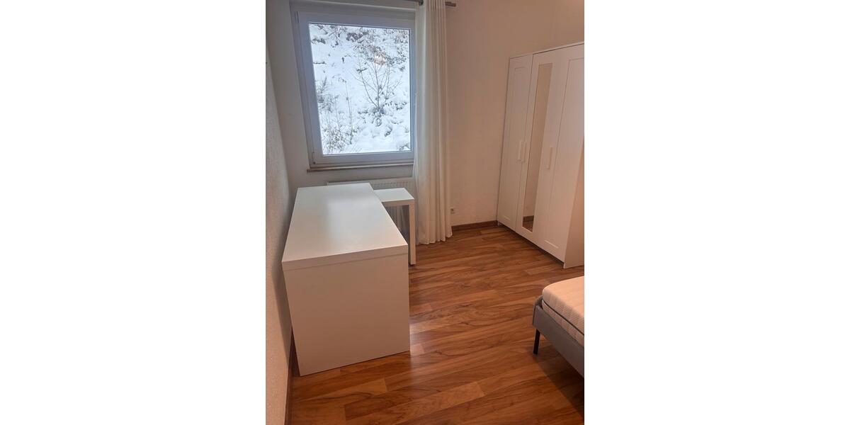 Etagenwohnung Gummersbach - 3 Zimmer, 66 m&sup2;, 690&euro; | Angebot:24465235