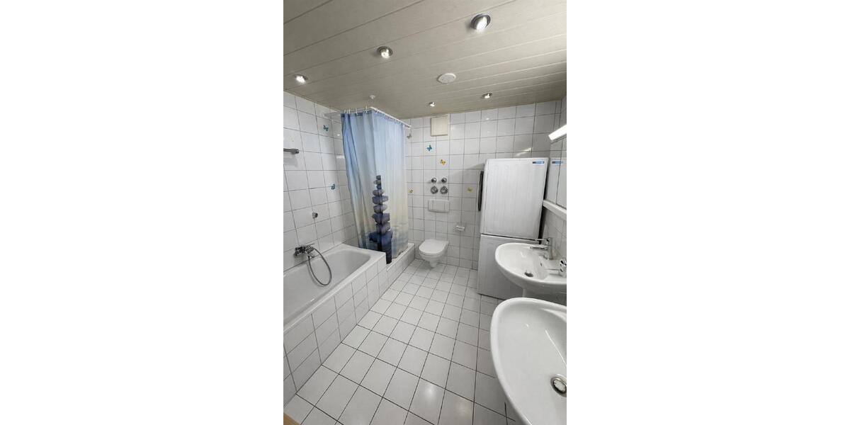 Etagenwohnung Radolfzell am Bodensee - 4 Zimmer, 118 m&sup2;, 1.300&euro; | Angebot:24751964