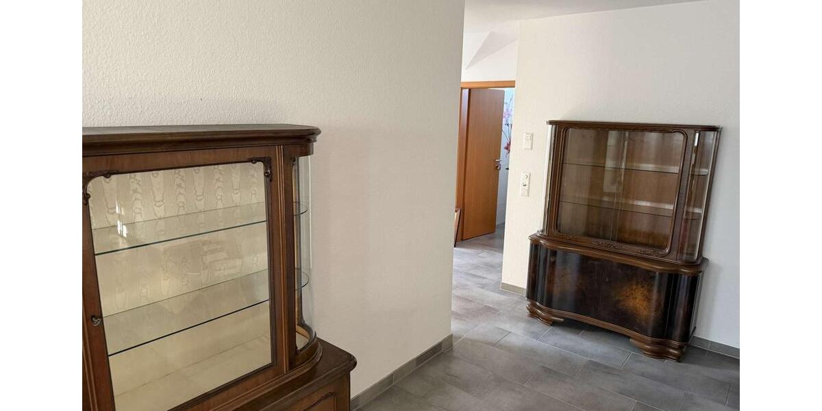 Etagenwohnung Schermbeck - 2 Zimmer, 90 m&sup2;, 850&euro; | Angebot:24769519