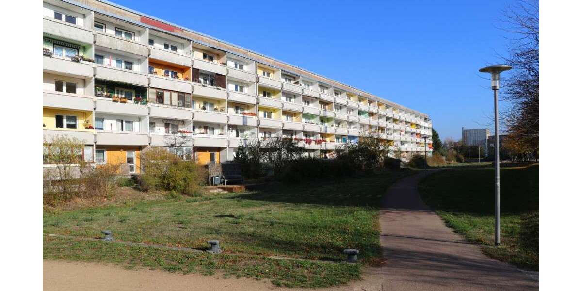 Etagenwohnung Dessau-Roßlau Roßlau - 4 Zimmer, 84 m&sup2;, 460&euro; | Angebot:26173331