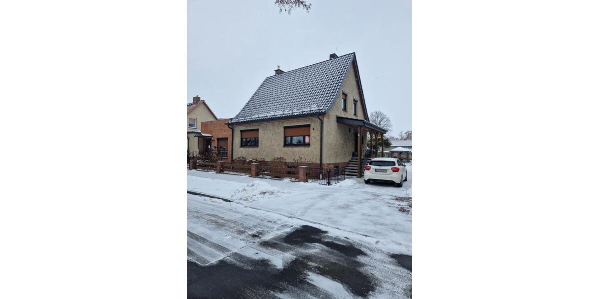 Erdgeschoßwohnung Lübtheen - 2 Zimmer, 62 m&sup2;, 340&euro; | Angebot:25204339