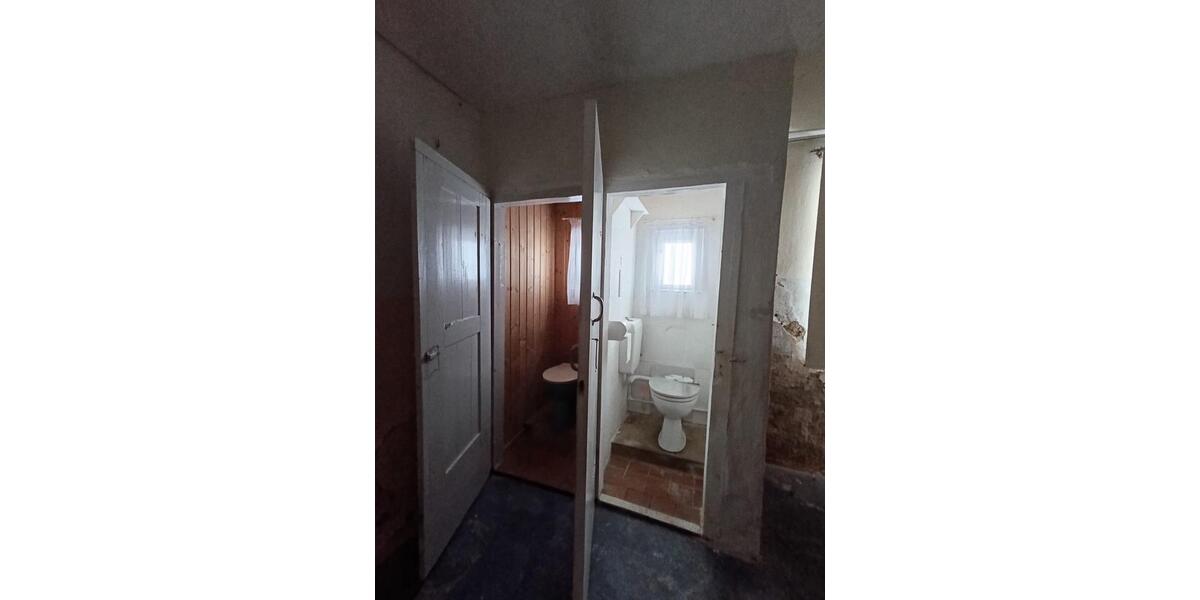 Einfamilienhaus Neustadt in Sachsen - 6 Zimmer, 140 m&sup2;, 200&euro; | Angebot:24863011