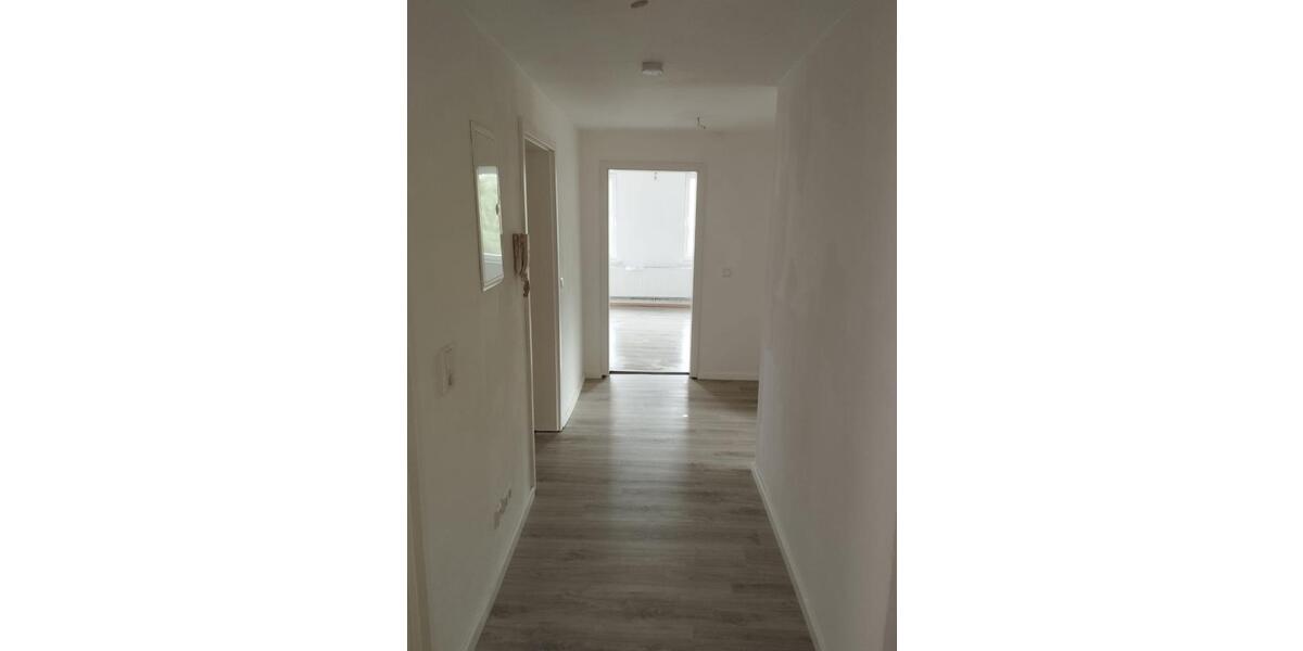 Etagenwohnung Uelzen - 5 Zimmer, 100 m&sup2;, 800&euro; | Angebot:26419490