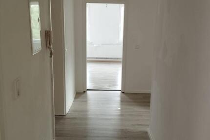 Wohnung Uelzen - 5 Zimmer, 100 m&sup2;, 800&euro; | Angebot:26419490