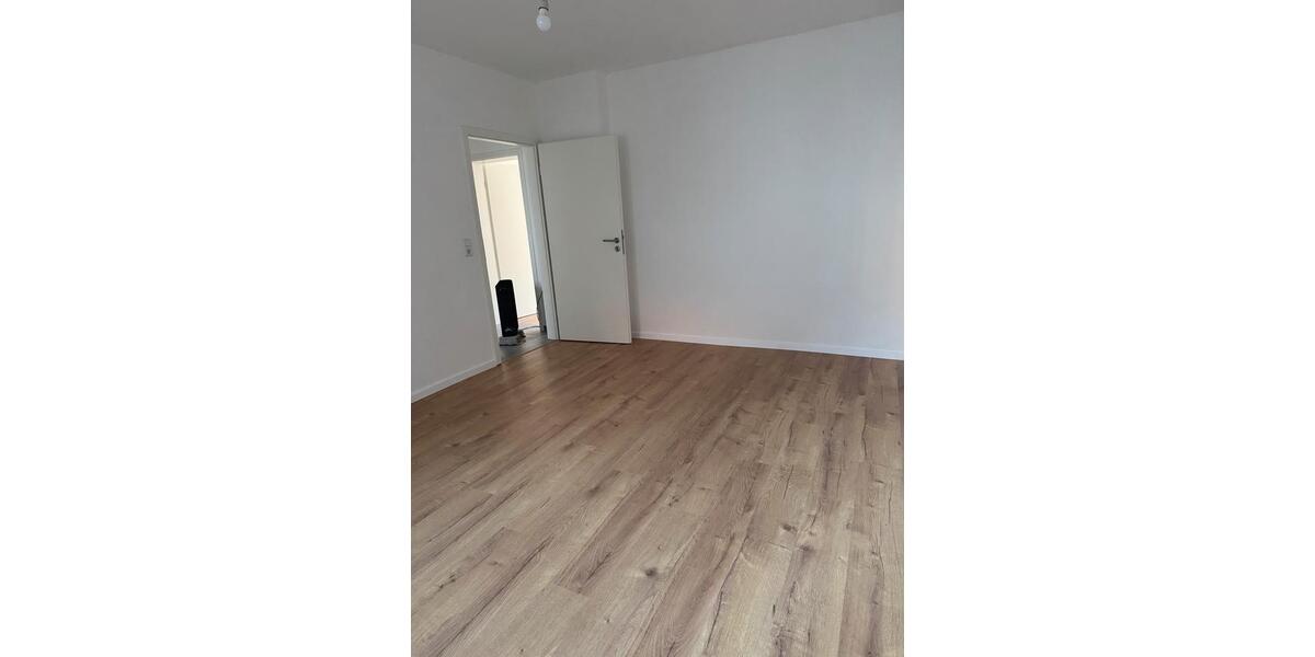 Kernsanierte 2-Zimmer-Wohnung mit Balkon in Wolfenbüttel 2 zimmer