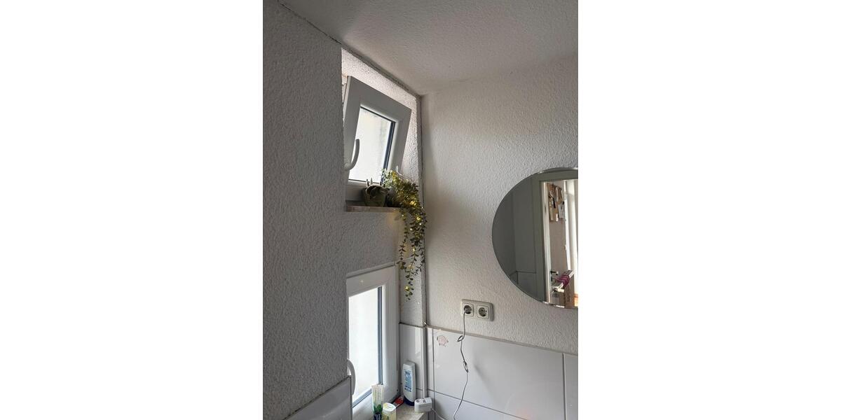 Wohnen auf Zeit Petersberg - 4 Zimmer, 75 m&sup2;, 340&euro; | Angebot:25905803