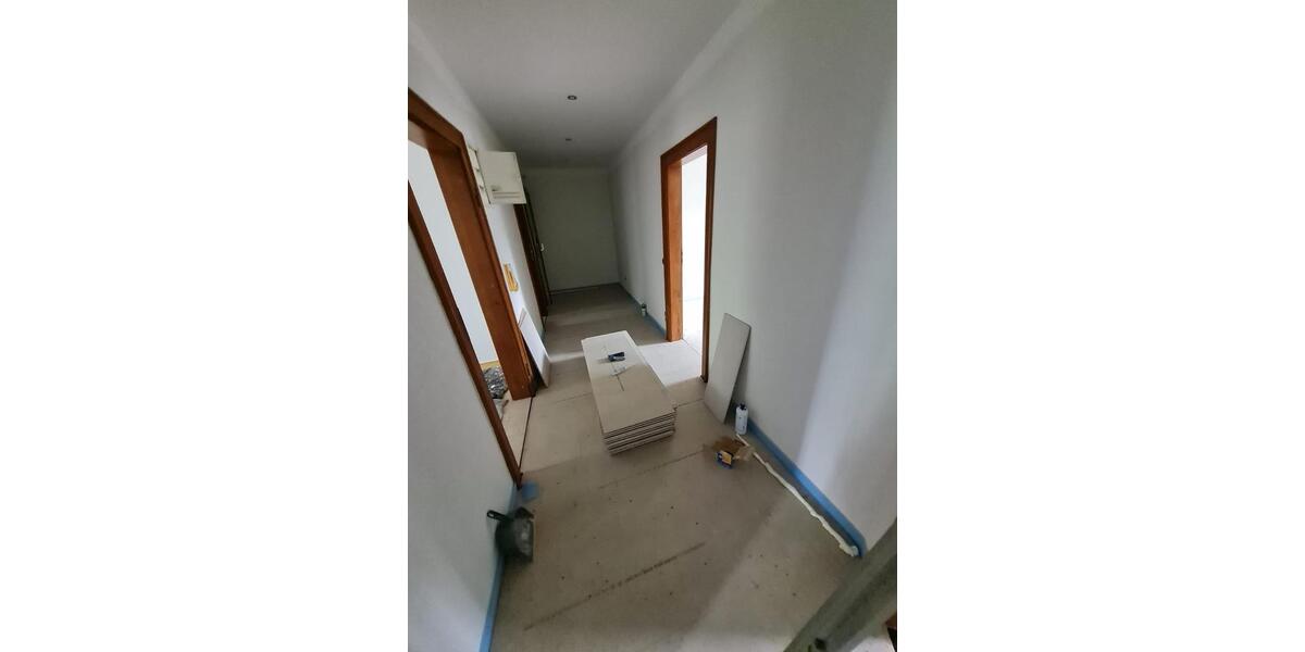 Dachgeschoßwohnung Burgstädt - 3 Zimmer, 85 m&sup2;, 585&euro; | Angebot:26160920