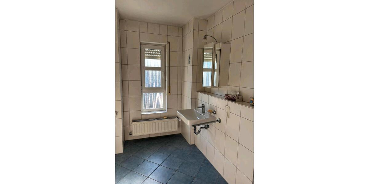 Etagenwohnung Saarlouis - 2 Zimmer, 70 m&sup2;, 850&euro; | Angebot:26635857