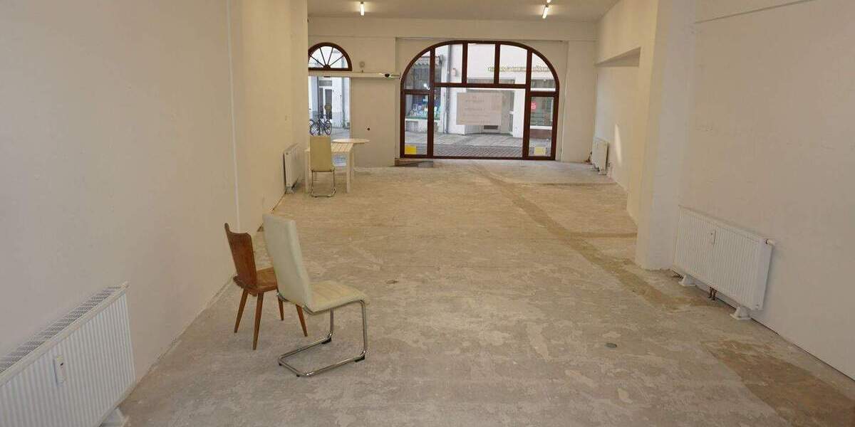 Ladenfläche 130m² in 1B-Lage , Am Sande in 21335 Lüneburg, Ladengeschäft, Einzelhandelsfläche , zzgl. 30m² Nebenflächen - sofort frei 1 zimmer