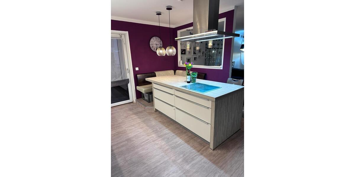 Erdgeschoßwohnung Simbach am Inn - 3 Zimmer, 105 m&sup2;, 1.080&euro; | Angebot:25213195