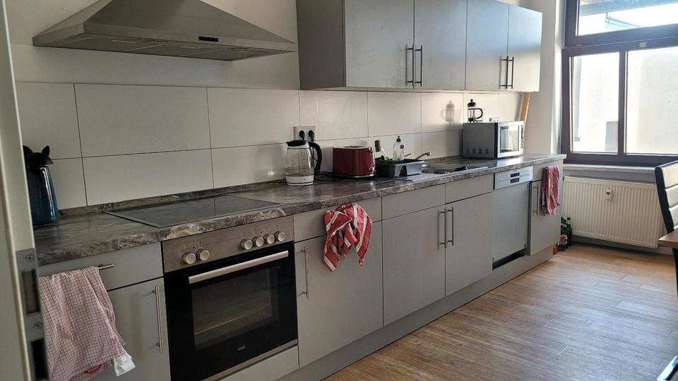 Wohnen auf Zeit Halle (Saale) - 12 Zimmer, 130 m&sup2;, 380&euro; | Angebot:26031318