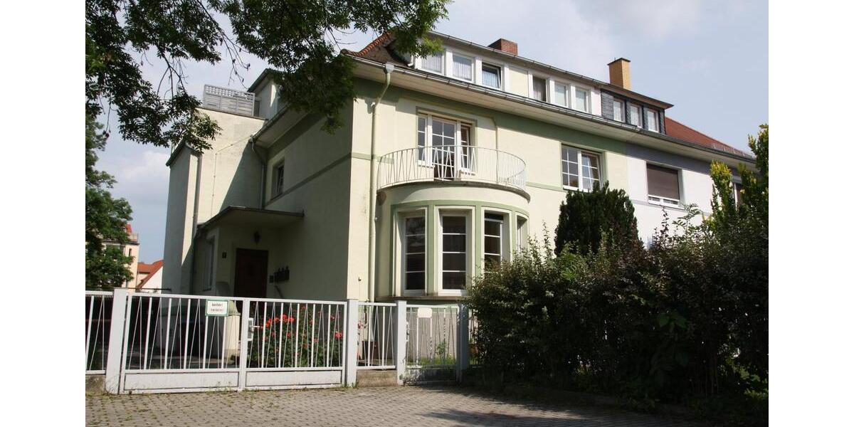 Dachgeschoßwohnung Naumburg (Saale) - 2.5 Zimmer, 83 m&sup2;, 800&euro; | Angebot:26047046