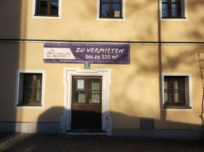 Gewerbeobjekt Weiden in der Oberpfalz Weiden - 5 Zimmer, 320 m&sup2;, 3.800&euro; | Angebot:25769874