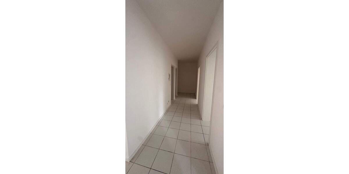 Etagenwohnung Mönchengladbach Giesenkirchen - 4 Zimmer, 88 m&sup2;, 1.000&euro; | Angebot:24826638