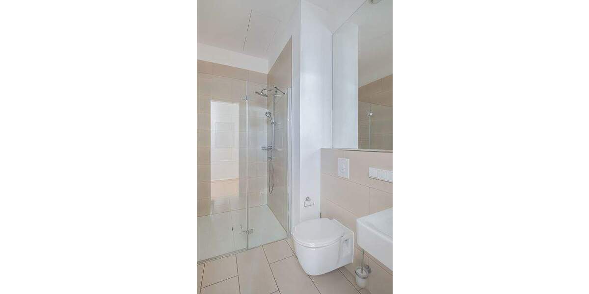 Etagenwohnung Berlin Moabit - 2 Zimmer, 122 m&sup2;, 3.200&euro; | Angebot:24825721