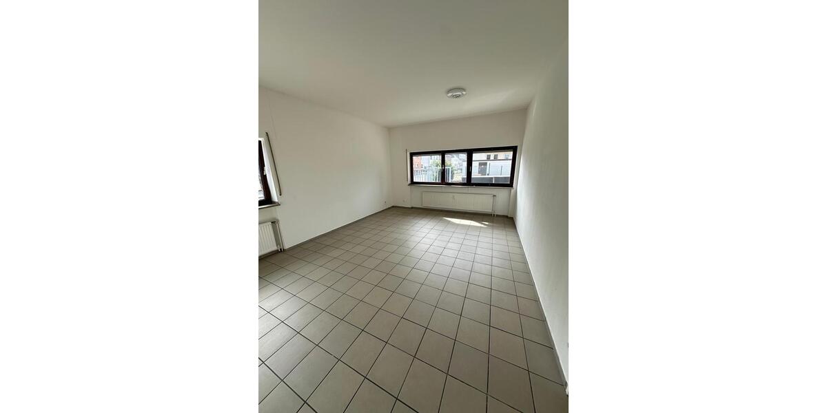 Erdgeschoßwohnung Mönchengladbach Nord - 2 Zimmer, 70 m&sup2;, 670&euro; | Angebot:26461448
