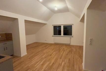 Wohnung Ransbach-Baumbach Baumbach - 2 Zimmer, 90 m&sup2;, 850&euro; | Angebot:25052860