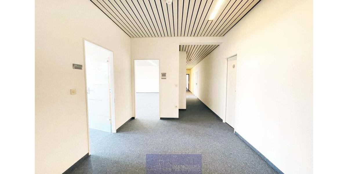 BÜROETAGE MIT LAGER - GLASFASER - TEILKLIMA - ERLANGEN -WETTERKREUZ- A3A73AIRPORT zimmer