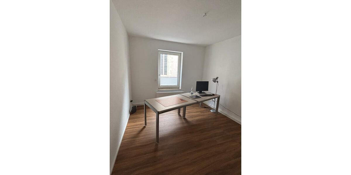 Etagenwohnung Würzburg - 3 Zimmer, 71 m&sup2;, 1.290&euro; | Angebot:26568446