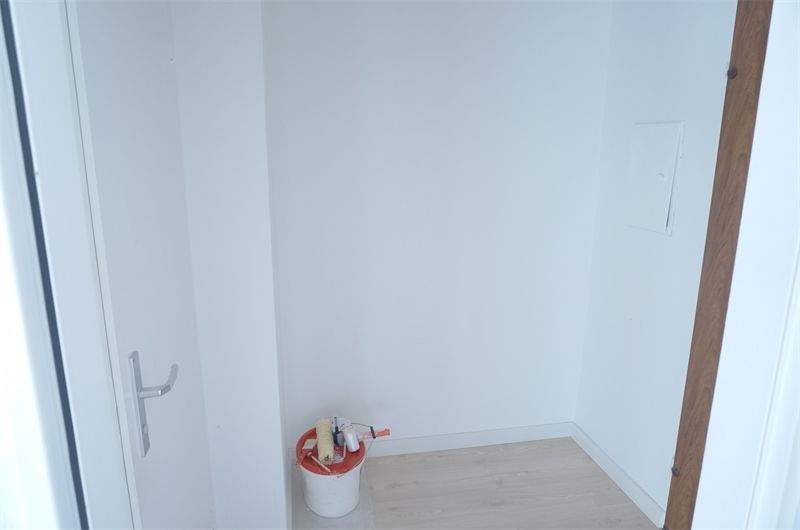 Helles Studio mit Balkon und Aufzug Besichtigung 03.11.2025 09:30 1 zimmer