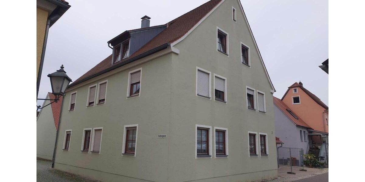 Etagenwohnung Wassertrüdingen - 3 Zimmer, 88 m&sup2;, 700&euro; | Angebot:25058212