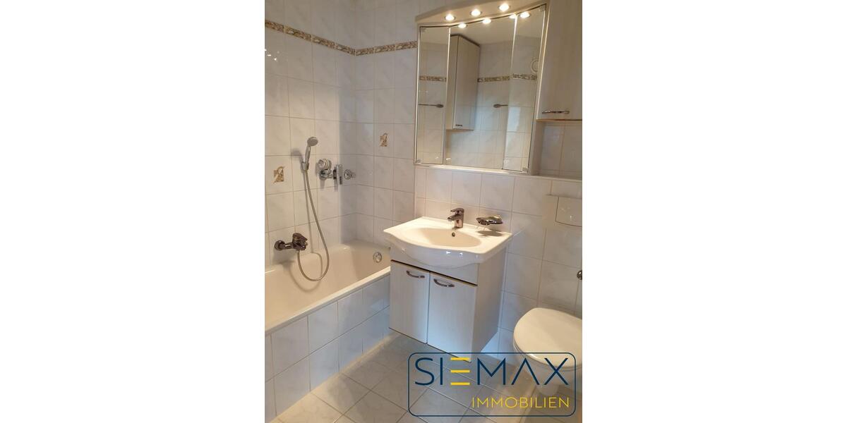 Dachgeschoßwohnung Ingolstadt Münchener Straße - 5 Zimmer, 139 m&sup2;, 1.600&euro; | Angebot:24748001