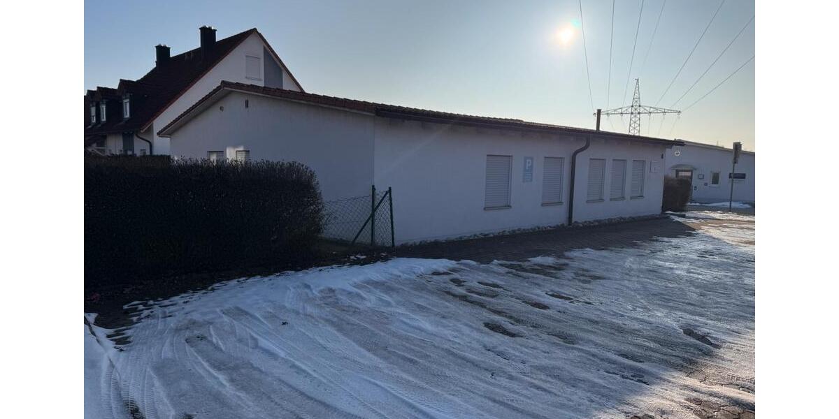 Gewerbeobjekt Amberg - 1.750&euro; | Angebot:25925347