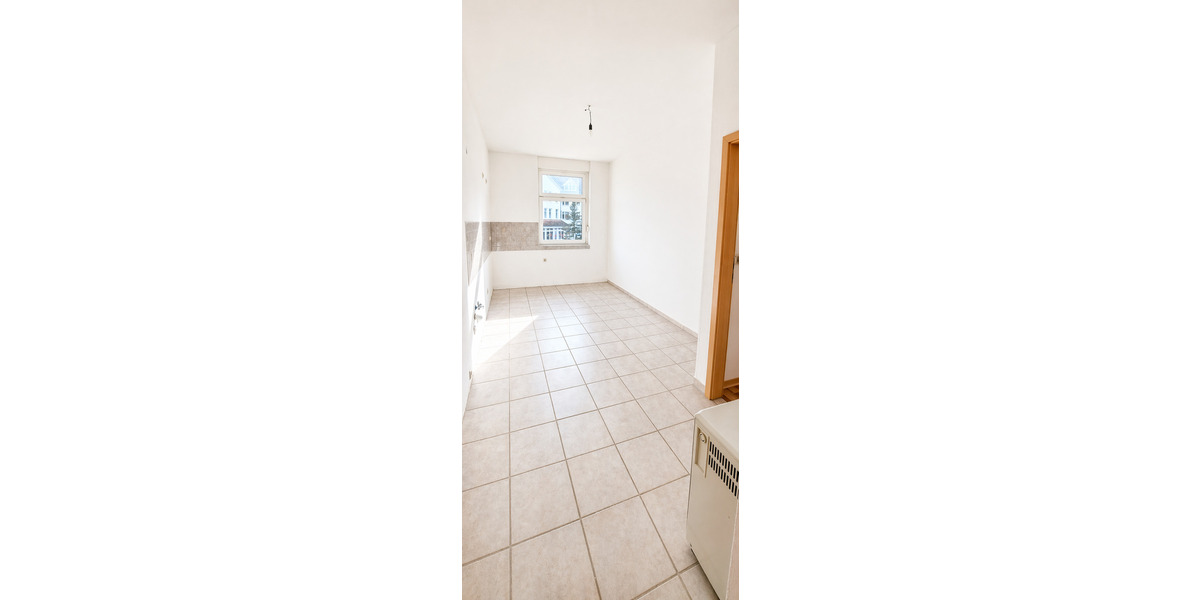 Etagenwohnung Sondershausen - 3 Zimmer, 85 m&sup2;, 560&euro; | Angebot:26289763