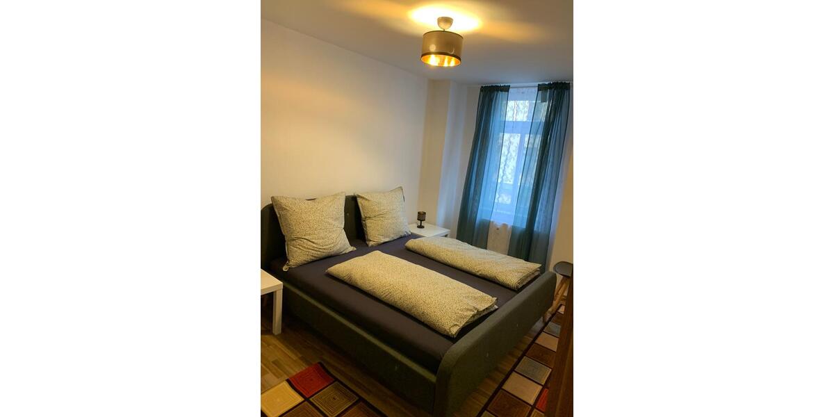 Wohnen auf Zeit Hainichen - 3 Zimmer, 65 m&sup2;, 1.400&euro; | Angebot:24979217