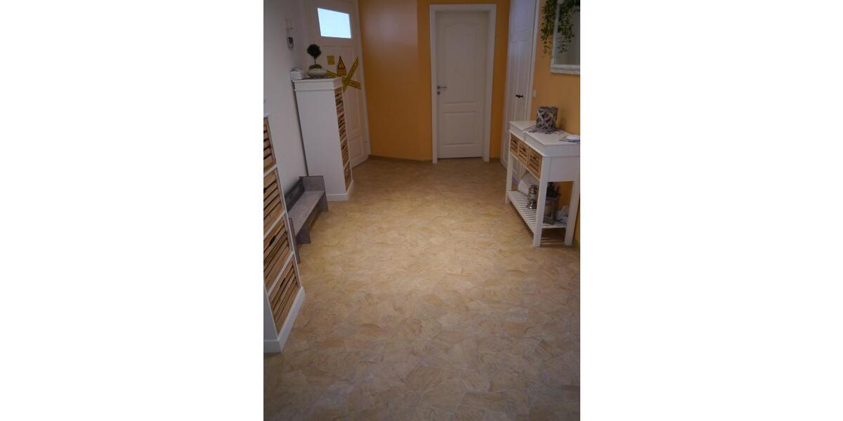 Etagenwohnung Schleiz - 4 Zimmer, 105 m&sup2;, 590&euro; | Angebot:25880871