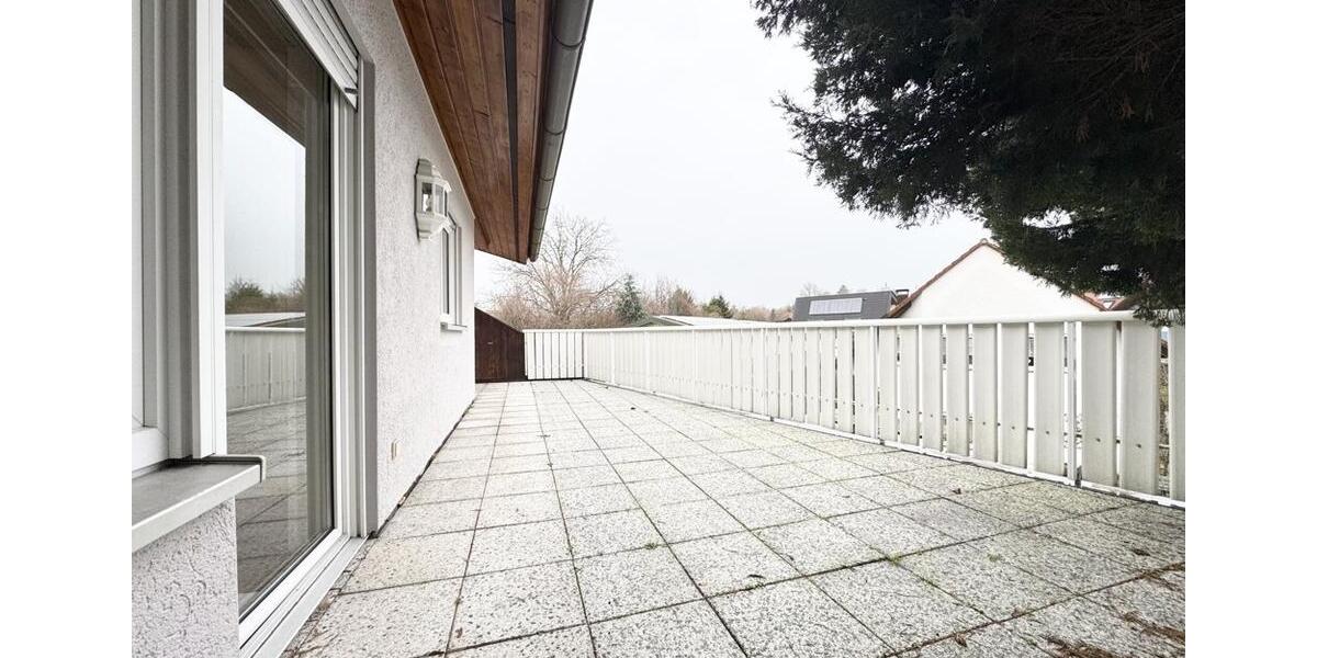 Etagenwohnung Oberstenfeld - 2 Zimmer, 83 m&sup2;, 690&euro; | Angebot:24767104